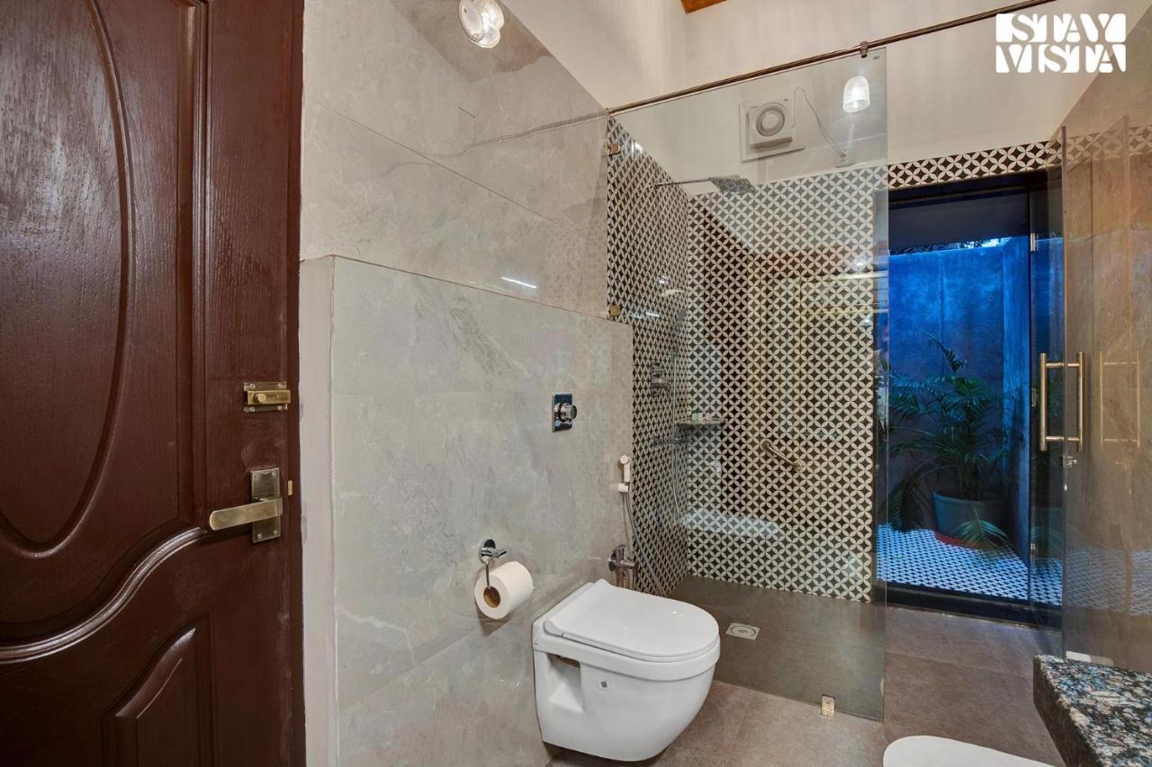 Stayvista'S The Earthen Boutique - City Escape With Spacious Pool, Terrace, Lawn & Indoor-Outdoor Games Udaipur Esterno foto
