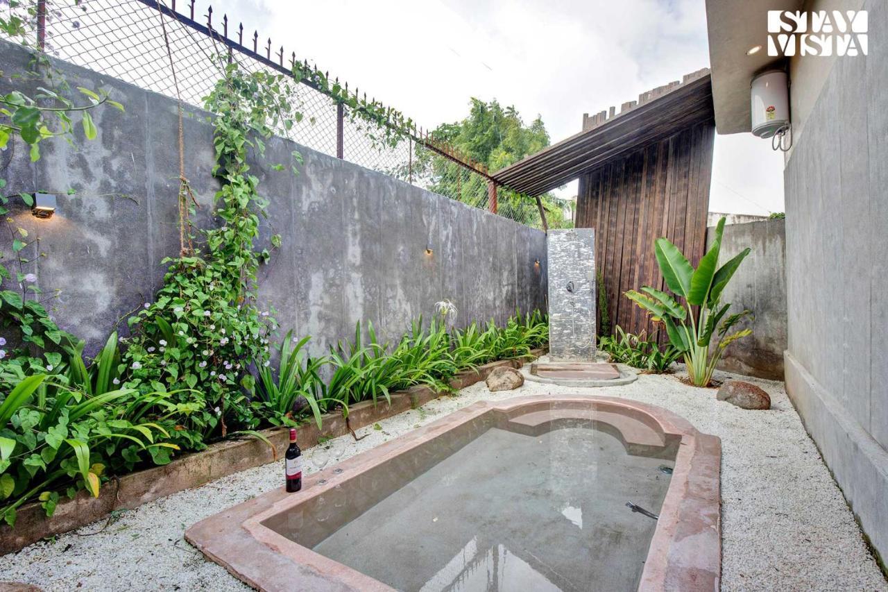 Stayvista'S The Earthen Boutique - City Escape With Spacious Pool, Terrace, Lawn & Indoor-Outdoor Games Udaipur Esterno foto